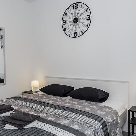 Room Mar Вис Экстерьер фото